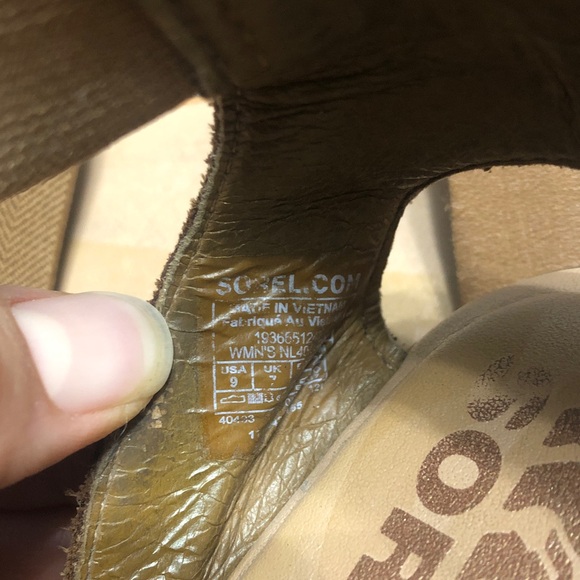 SOREL Ella II Flat Adjustable Stretch Comfort Sandal in Brown Leather Size 9 - Picture 3 of 8